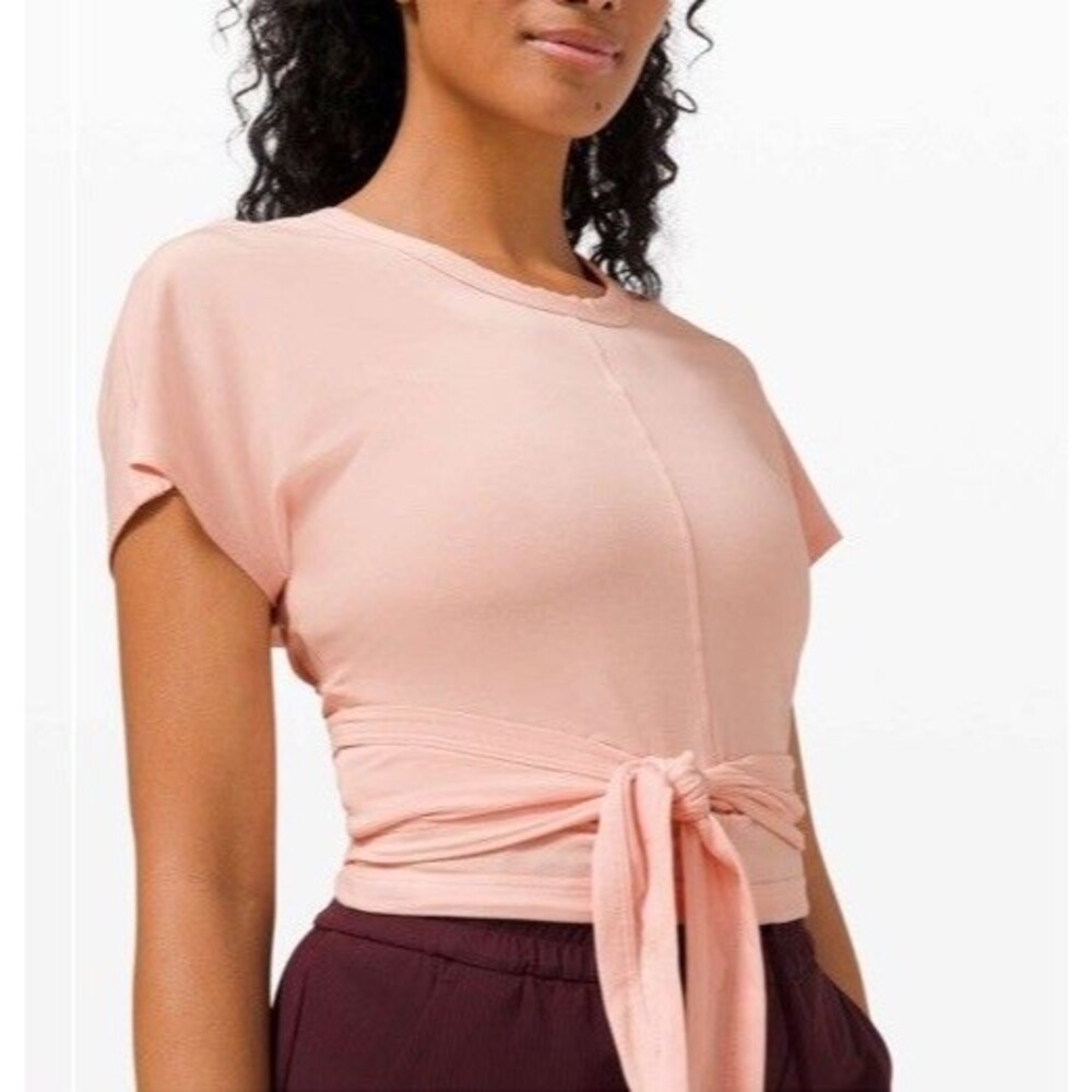 Lululemon Womens 6 It’s A Tie Wrap Pink Short Sleeve Top Balletcore